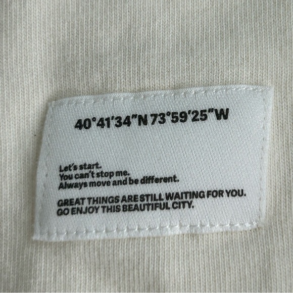 Public Supply NYC Mens SZ 2XL Cream Short Sleeve Streetwear T-Shirt New York - Picture 3 of 11